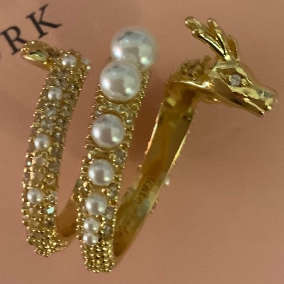 - Kate spade ♠️ Dragon Pearl  crystal statement Ring - Picture 3 of 7